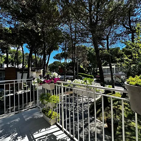 Greif Villa *
